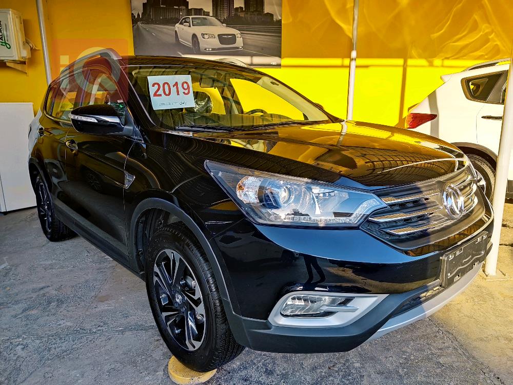 دونج فينج AX7